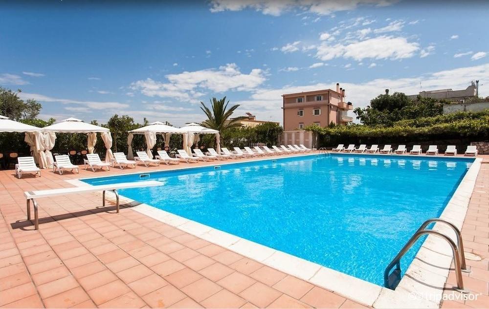 Hotel Club Bellavista Весте Екстериор снимка